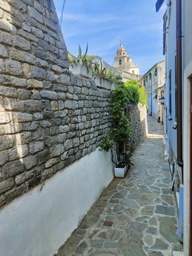 Byron Guest House Porto Venere Exterior foto
